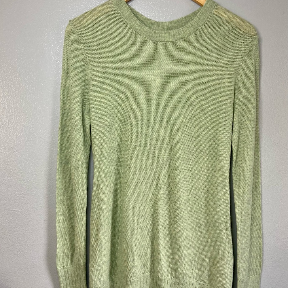 Lululemon Athletica Light Green Knit Sweater